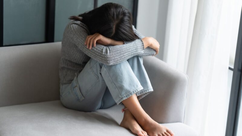 sobrecarga emocional impactando a saúde mental da mulher