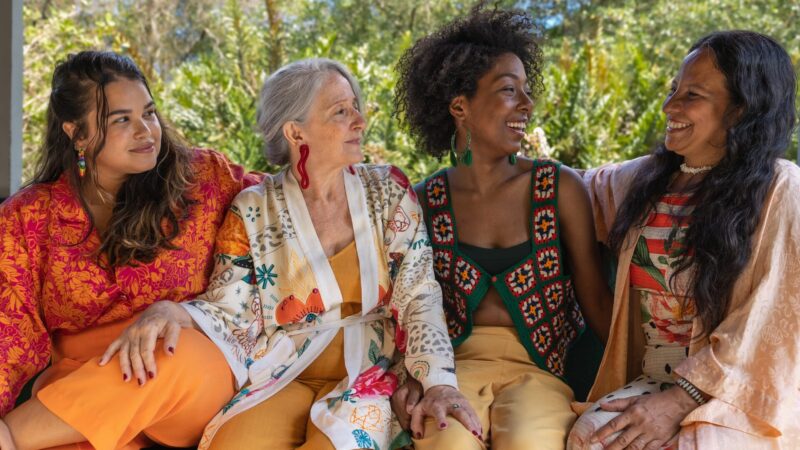 Psicologia decolonial valoriza a diversidade cultural e as diferentes experiências de vida.